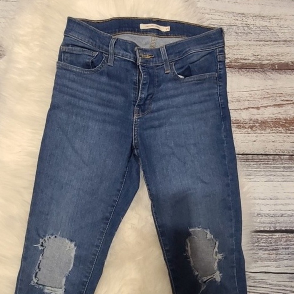 LEVI'S 710 High Rise Skinny Destroyed Jeans - Picture 3 of 11